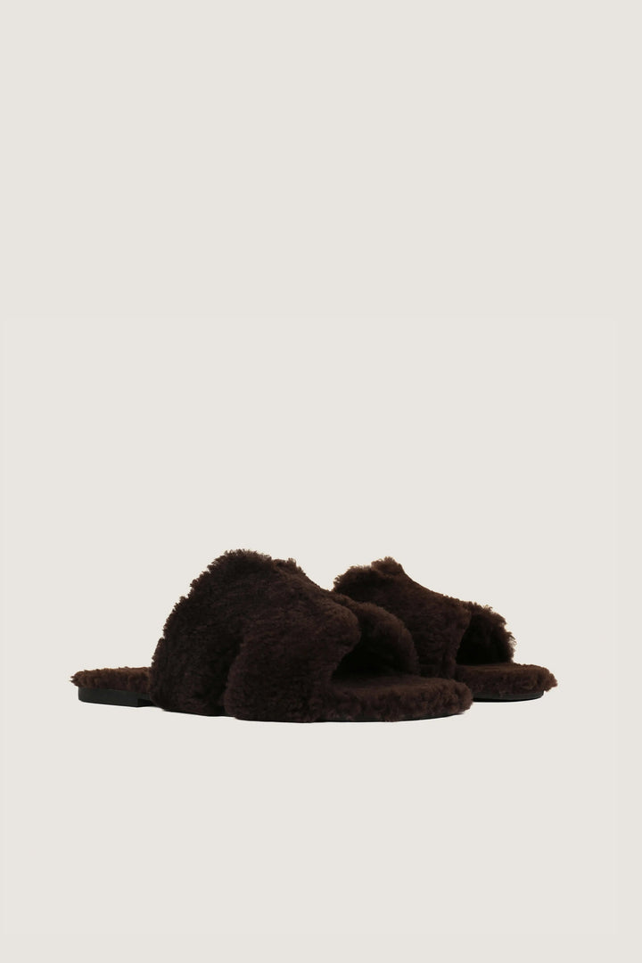 Women Shearling Fur Flat Sandals - color : choco brown - by Novado